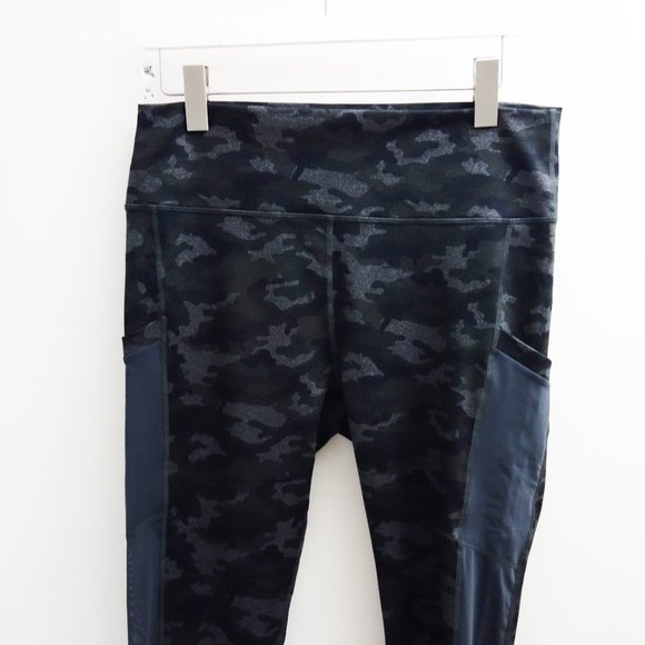 Fabletics Mila Pocket Camo Legging XL - Picture 4 of 14